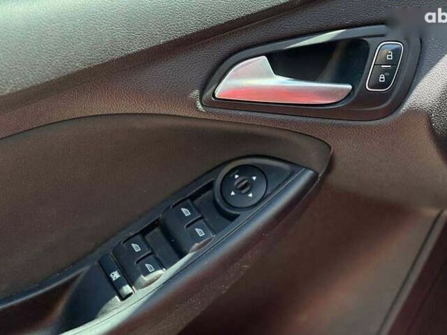 Форд Фокус, объемом двигателя 2 л и пробегом 206 тыс. км за 8900 $, фото 7 на Automoto.ua
