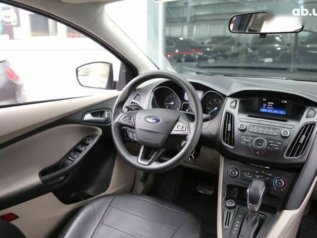 Форд Фокус, об'ємом двигуна 2 л та пробігом 104 тис. км за 9000 $, фото 12 на Automoto.ua