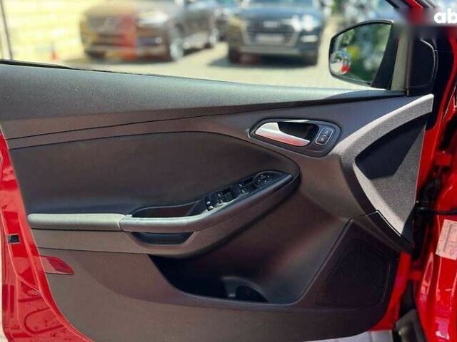 Форд Фокус, об'ємом двигуна 2 л та пробігом 206 тис. км за 7990 $, фото 6 на Automoto.ua