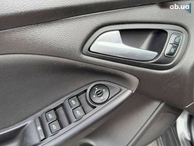 Форд Фокус, объемом двигателя 0 л и пробегом 256 тыс. км за 5990 $, фото 16 на Automoto.ua