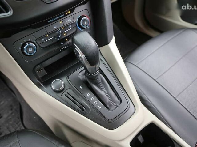 Форд Фокус, об'ємом двигуна 2 л та пробігом 104 тис. км за 9000 $, фото 21 на Automoto.ua