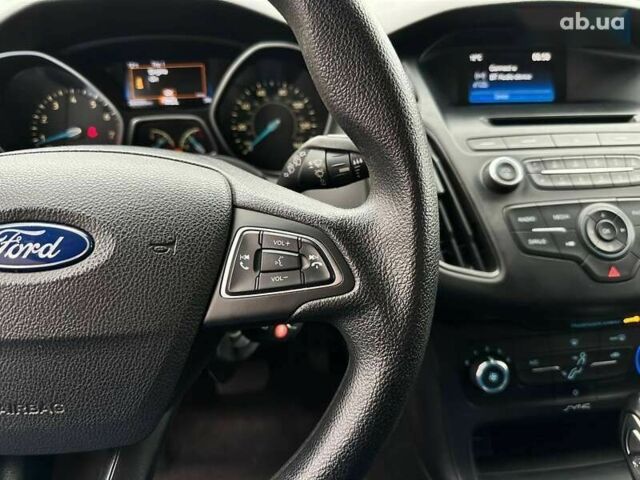 Форд Фокус, объемом двигателя 2 л и пробегом 264 тыс. км за 8500 $, фото 29 на Automoto.ua