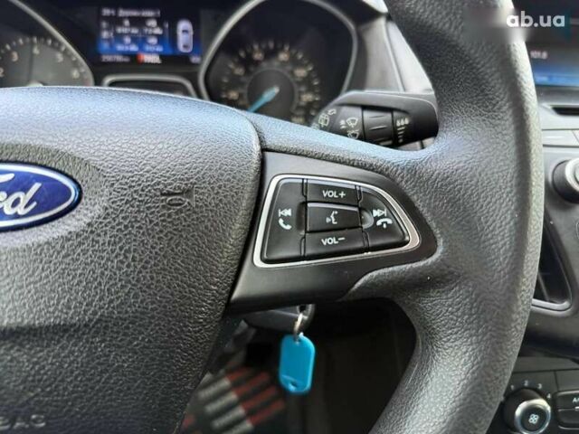 Форд Фокус, объемом двигателя 0 л и пробегом 256 тыс. км за 5990 $, фото 22 на Automoto.ua