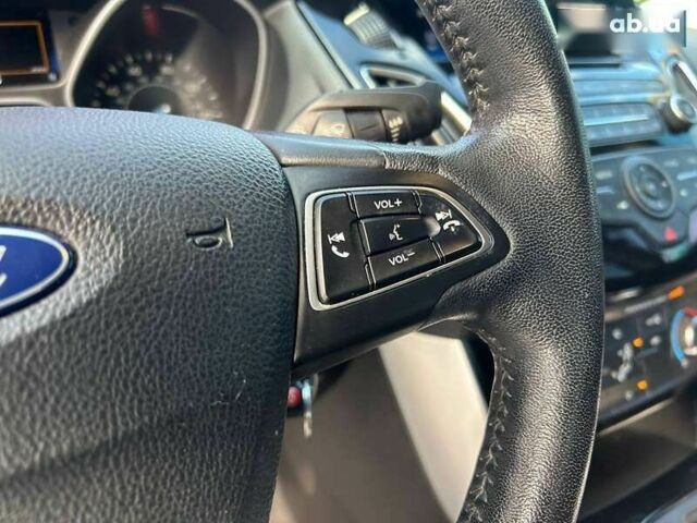 Форд Фокус 2016 в Киеве на Automoto.ua Форд Фокус, объемом двигателя 2 л и пробегом 163 тыс. км за 9990 $, фото 18 на Automoto.ua