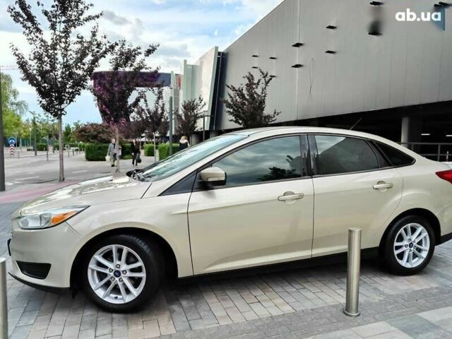 Форд Фокус, об'ємом двигуна 2 л та пробігом 135 тис. км за 7990 $, фото 7 на Automoto.ua