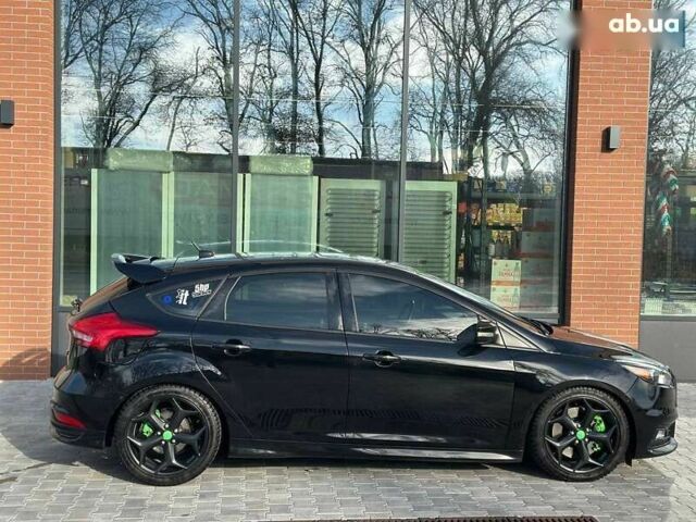 Форд Фокус, объемом двигателя 2 л и пробегом 123 тыс. км за 11990 $, фото 7 на Automoto.ua