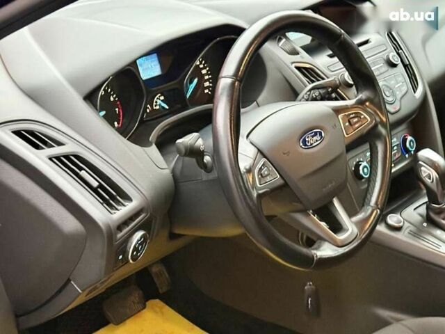 Форд Фокус, об'ємом двигуна 1.6 л та пробігом 121 тис. км за 11800 $, фото 25 на Automoto.ua