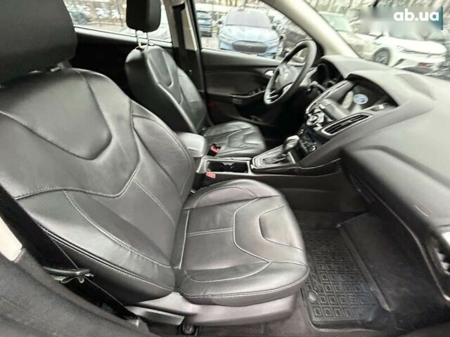 Форд Фокус, объемом двигателя 2 л и пробегом 88 тыс. км за 11000 $, фото 26 на Automoto.ua