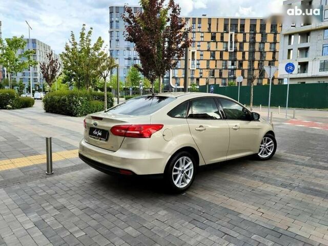 Форд Фокус, об'ємом двигуна 2 л та пробігом 135 тис. км за 7990 $, фото 22 на Automoto.ua