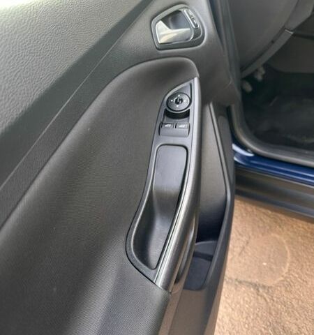 Форд Фокус, об'ємом двигуна 1.5 л та пробігом 241 тис. км за 9900 $, фото 13 на Automoto.ua