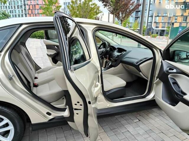Форд Фокус, об'ємом двигуна 2 л та пробігом 135 тис. км за 7990 $, фото 21 на Automoto.ua