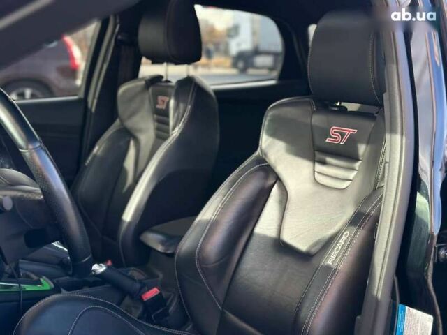 Форд Фокус, объемом двигателя 2 л и пробегом 123 тыс. км за 11990 $, фото 15 на Automoto.ua