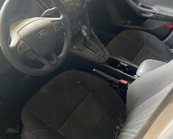 Форд Фокус, об'ємом двигуна 2 л та пробігом 95 тис. км за 4500 $, фото 2 на Automoto.ua