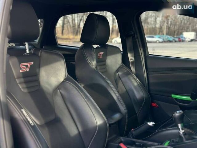 Форд Фокус, объемом двигателя 2 л и пробегом 123 тыс. км за 11990 $, фото 24 на Automoto.ua