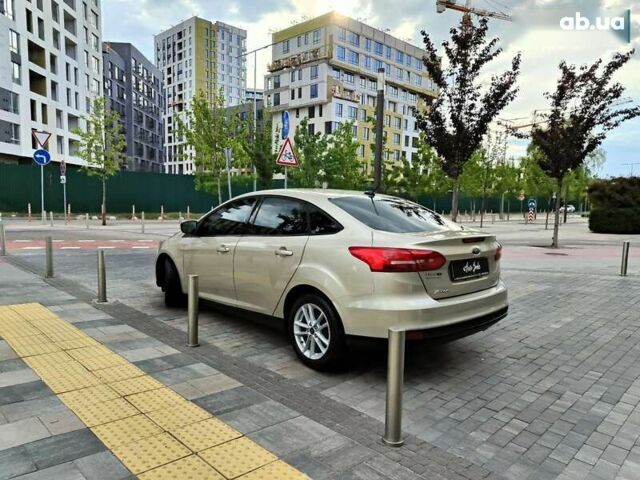 Форд Фокус, об'ємом двигуна 2 л та пробігом 135 тис. км за 7990 $, фото 10 на Automoto.ua
