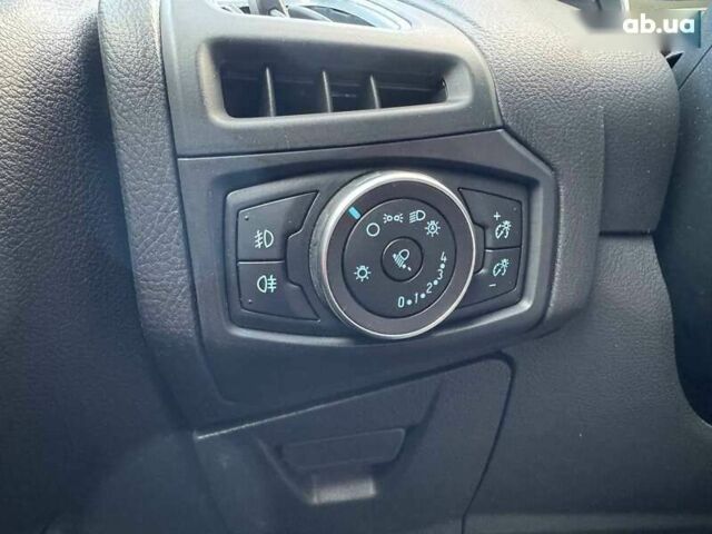 Форд Фокус, об'ємом двигуна 2 л та пробігом 233 тис. км за 13999 $, фото 13 на Automoto.ua