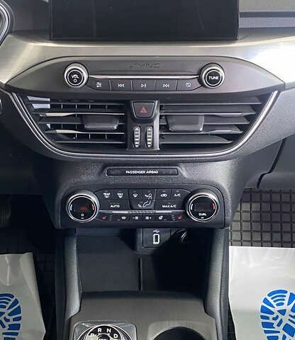 Форд Фокус, объемом двигателя 2 л и пробегом 180 тыс. км за 14950 $, фото 20 на Automoto.ua