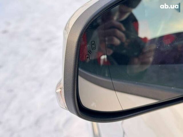 Форд Фокус, об'ємом двигуна 2 л та пробігом 233 тис. км за 13999 $, фото 5 на Automoto.ua