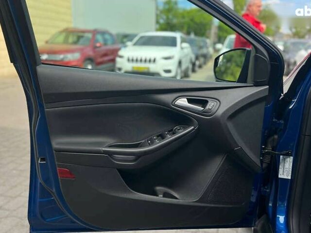 Форд Фокус, об'ємом двигуна 1 л та пробігом 80 тис. км за 8500 $, фото 6 на Automoto.ua