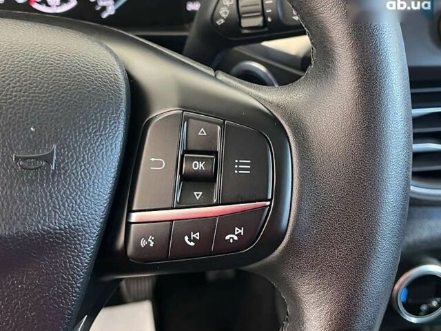 Форд Фокус, объемом двигателя 1.5 л и пробегом 229 тыс. км за 12650 $, фото 10 на Automoto.ua