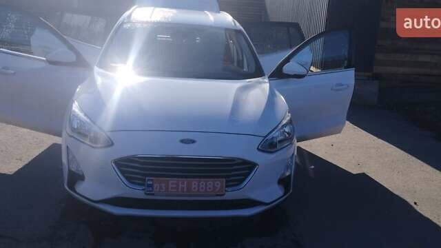 Форд Фокус, объемом двигателя 1.5 л и пробегом 174 тыс. км за 14500 $, фото 5 на Automoto.ua