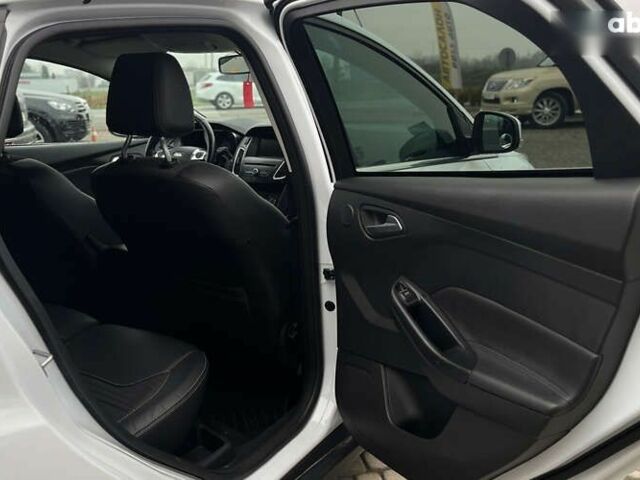 Форд Фокус, объемом двигателя 0 л и пробегом 136 тыс. км за 11800 $, фото 24 на Automoto.ua