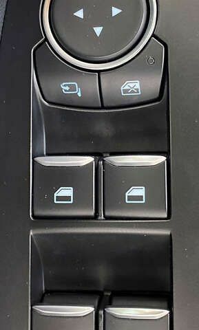 Форд Фокус, объемом двигателя 2 л и пробегом 180 тыс. км за 14950 $, фото 23 на Automoto.ua