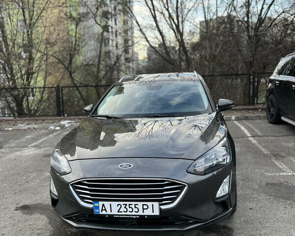 Форд Фокус, объемом двигателя 2 л и пробегом 195 тыс. км за 16700 $, фото 3 на Automoto.ua