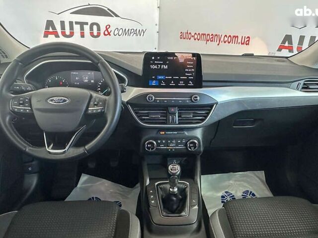 Форд Фокус, объемом двигателя 1.5 л и пробегом 171 тыс. км за 12950 $, фото 10 на Automoto.ua