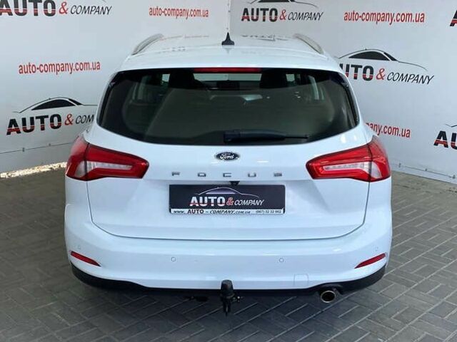 Форд Фокус, объемом двигателя 1.5 л и пробегом 194 тыс. км за 13950 $, фото 3 на Automoto.ua