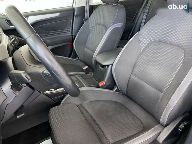 Форд Фокус, объемом двигателя 1.5 л и пробегом 194 тыс. км за 13950 $, фото 6 на Automoto.ua