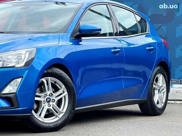 Форд Фокус, объемом двигателя 1.5 л и пробегом 27 тыс. км за 15500 $, фото 13 на Automoto.ua