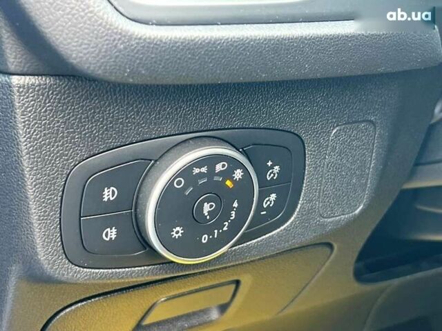 Форд Фокус, объемом двигателя 1.5 л и пробегом 27 тыс. км за 15500 $, фото 29 на Automoto.ua