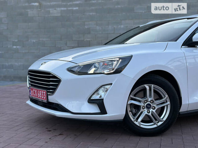 Форд Фокус, об'ємом двигуна 1.5 л та пробігом 180 тис. км за 14450 $, фото 16 на Automoto.ua