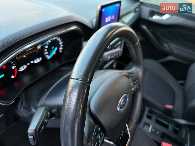 Форд Фокус, объемом двигателя 1.5 л и пробегом 207 тыс. км за 13700 $, фото 36 на Automoto.ua