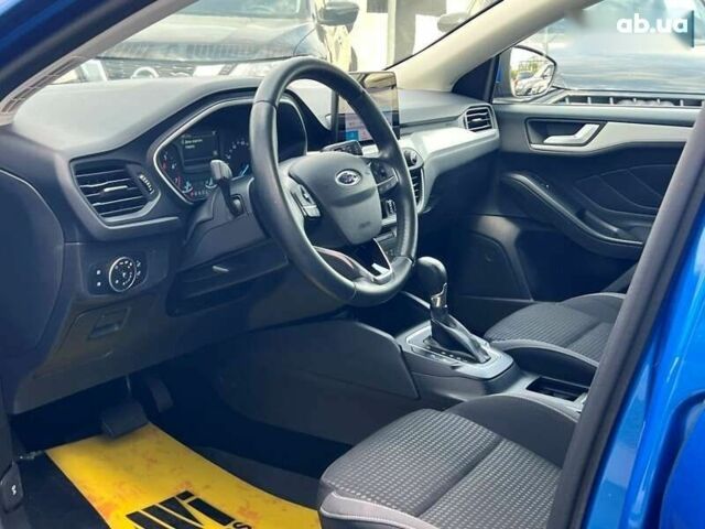Форд Фокус, объемом двигателя 1.5 л и пробегом 27 тыс. км за 15500 $, фото 26 на Automoto.ua