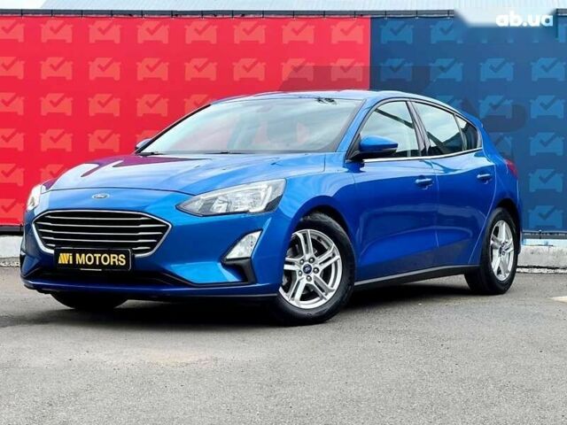 Форд Фокус, объемом двигателя 1.5 л и пробегом 27 тыс. км за 15500 $, фото 2 на Automoto.ua