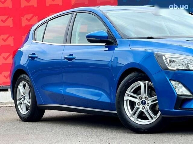 Форд Фокус, объемом двигателя 1.5 л и пробегом 27 тыс. км за 15500 $, фото 12 на Automoto.ua