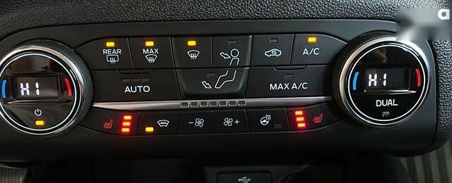 Форд Фокус, объемом двигателя 1.5 л и пробегом 194 тыс. км за 13950 $, фото 19 на Automoto.ua