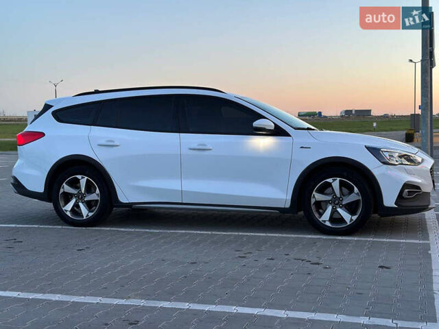 Форд Фокус, объемом двигателя 1.5 л и пробегом 207 тыс. км за 13700 $, фото 6 на Automoto.ua