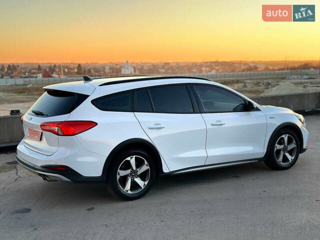 Форд Фокус, объемом двигателя 1.5 л и пробегом 207 тыс. км за 9500 $, фото 3 на Automoto.ua