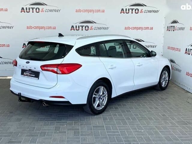 Форд Фокус, объемом двигателя 1.5 л и пробегом 194 тыс. км за 13950 $, фото 2 на Automoto.ua