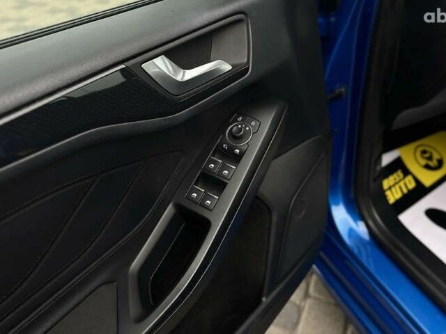 Форд Фокус, объемом двигателя 1.5 л и пробегом 100 тыс. км за 21500 $, фото 16 на Automoto.ua