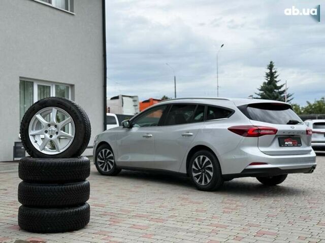 Форд Фокус, объемом двигателя 1.5 л и пробегом 17 тыс. км за 21799 $, фото 1 на Automoto.ua