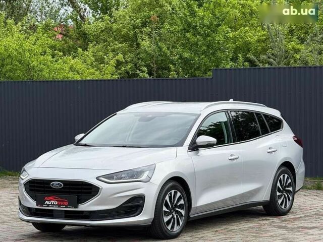 Форд Фокус, объемом двигателя 1.5 л и пробегом 17 тыс. км за 21799 $, фото 8 на Automoto.ua