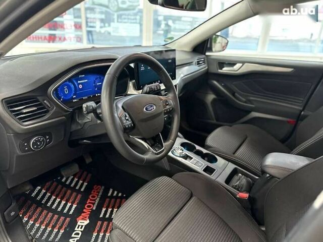 Форд Фокус, объемом двигателя 1.5 л и пробегом 17 тыс. км за 23490 $, фото 22 на Automoto.ua