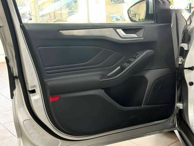 Форд Фокус, объемом двигателя 1.5 л и пробегом 17 тыс. км за 23490 $, фото 17 на Automoto.ua