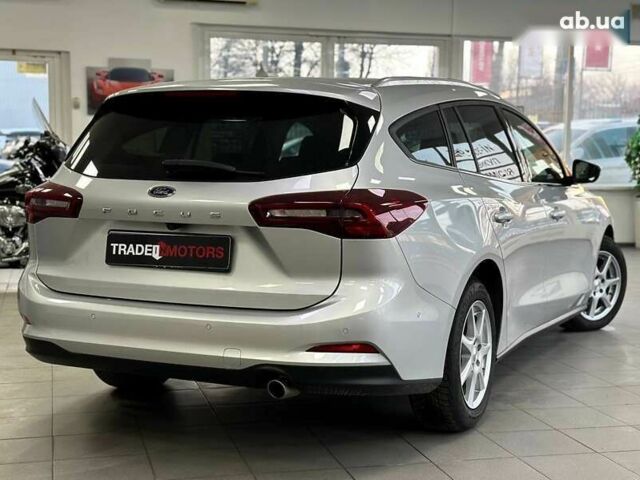 Форд Фокус, объемом двигателя 1.5 л и пробегом 17 тыс. км за 23490 $, фото 12 на Automoto.ua