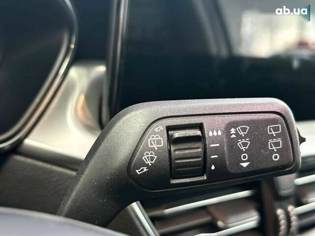 Форд Фокус, объемом двигателя 1.5 л и пробегом 17 тыс. км за 23490 $, фото 29 на Automoto.ua