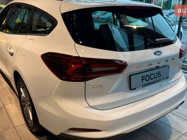 Форд Фокус, объемом двигателя 1.5 л и пробегом 0 тыс. км за 31024 $, фото 3 на Automoto.ua